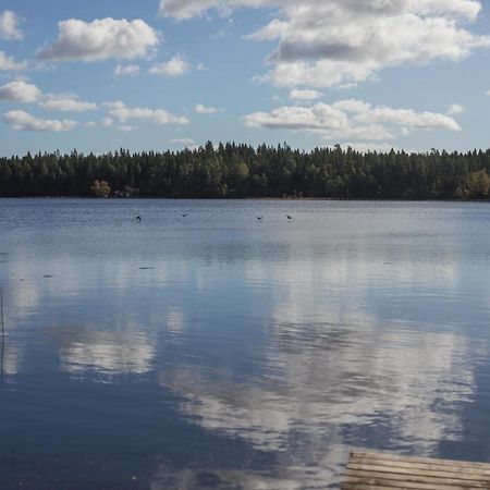 Solar Lake Cottage Йоншьопинг Екстериор снимка